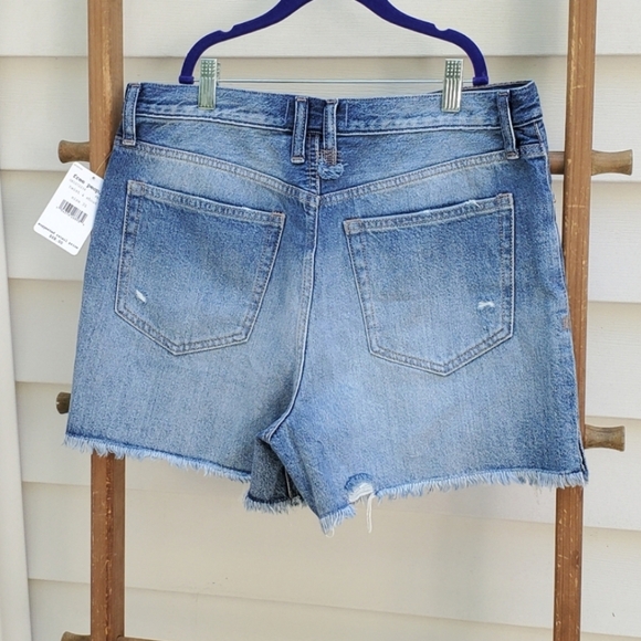 NEW! Free People Twist & Shout Denim Shorts - Picture 6 of 8
